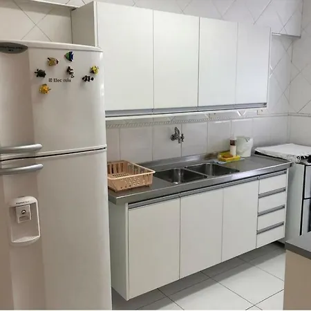 Apartamento Na Praia De Pitangueiras-Guaruja A 50Mt Da Praia E Comercio Perto Exterior photo