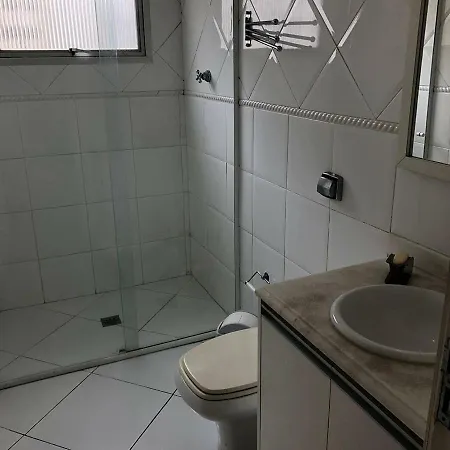Apartamento Na Praia De Pitangueiras-Guaruja A 50Mt Da Praia E Comercio Perto Exterior photo